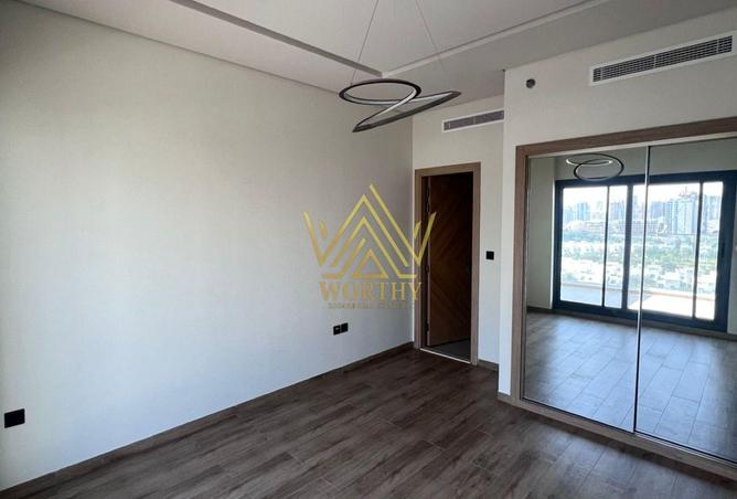 56946983 - صورة العقار 3