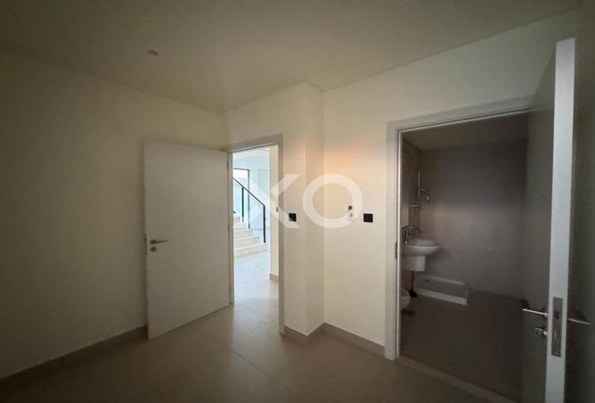 53170178 - Property Image 3