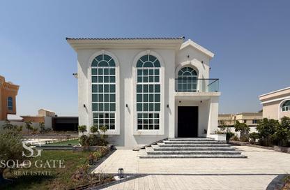 Villa - 4 - 4 for sale in Al Mizhar 1 - Al Mizhar - Dubai