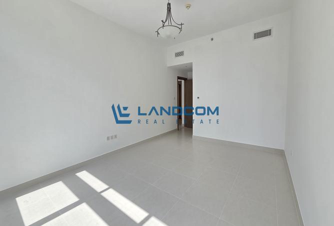 فاخر 1BHK|بالقرب من مترو سوق الذهب|للعائلات فقط