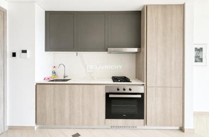 Apartment - Studio - 1 Bathroom for rent in Oxford 212 - District 10 - Jumeirah Village Circle - Dubai