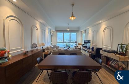 Apartment - 3 Bedrooms - 3 Bathrooms for rent in Marina Residences 6 - Marina Residences - Palm Jumeirah - Dubai