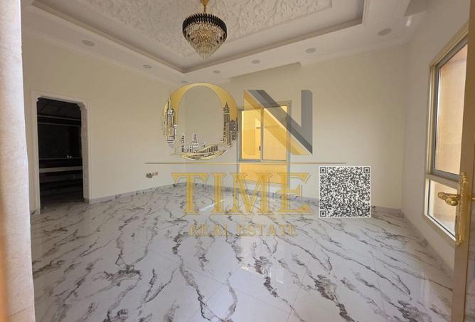 67072013 - Property Image 2