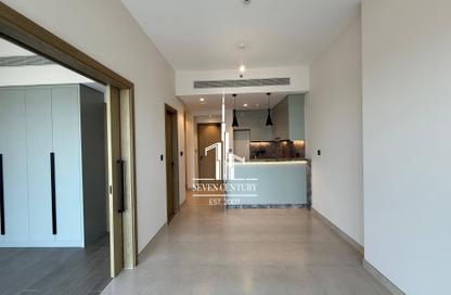 Apartment - 1 Bedroom - 1 Bathroom for sale in Golf Gate - Damac Hills - Dubai