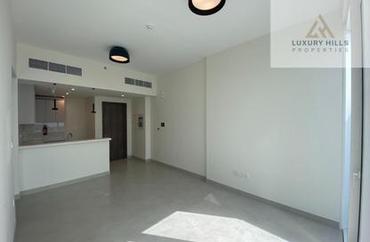 Apartment - 1 - 2 for rent in 1 Residences - 2 - 1 Residences - Al Kifaf - Bur Dubai - Dubai