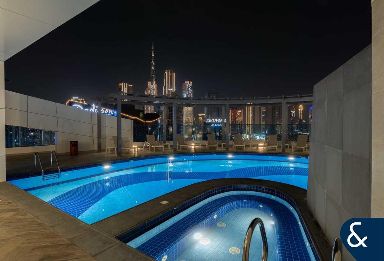 Furnished | Canal View | Available October photo 11