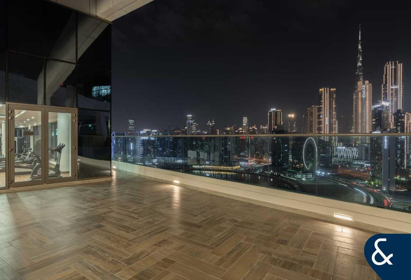 Furnished | Canal View | Available October photo 15