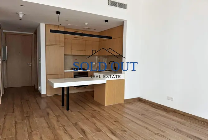 156933158 - Property Image 2