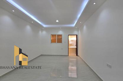 Apartment - Studio - 1 Bathroom for rent in Khalifa City A Villas - Khalifa City A - Khalifa City - Abu Dhabi