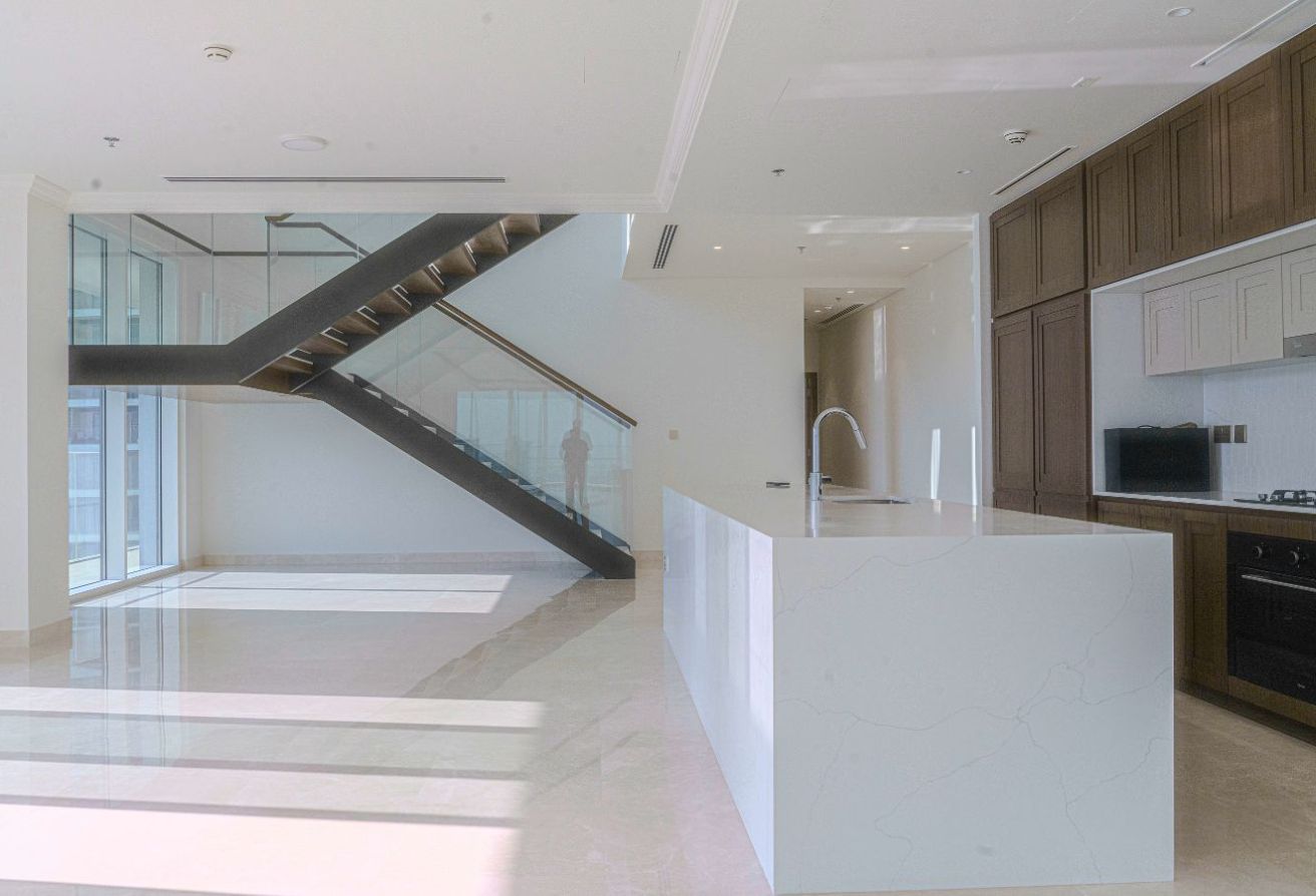 4br Duplex | Large Balcony | Marina View