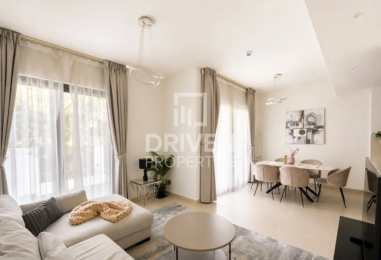 166527704 - Property Main Image
