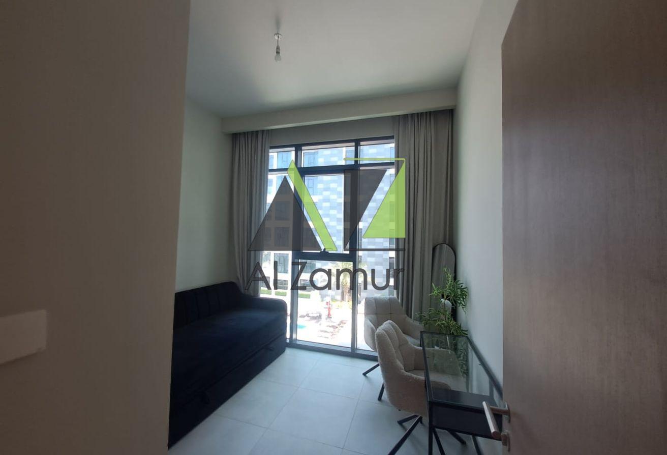LAVISH 2BR | FITTED KITCHEN | AMAZING POOL VIEW photo 4