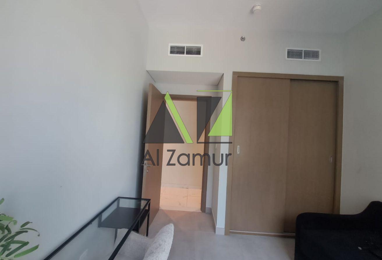 LAVISH 2BR | FITTED KITCHEN | AMAZING POOL VIEW photo 7