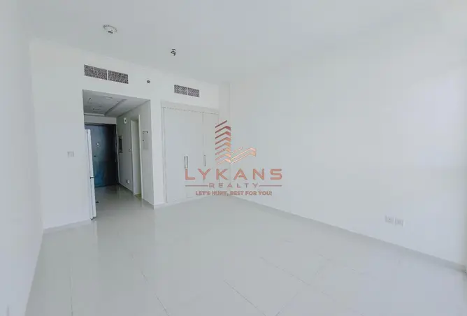 114165764 - Property Image 2