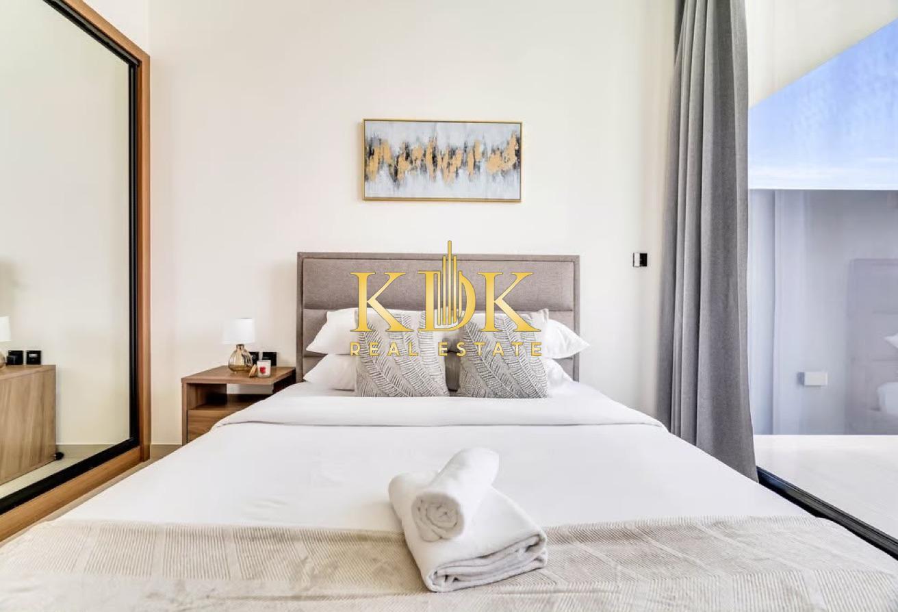 High-Floor 1BR | Fully Furnished | Pool View photo 8