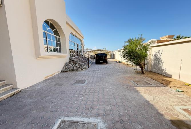 16012896 - Property Image 2