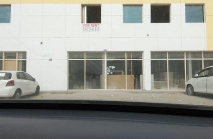 Show Room - Studio - 2 Bathrooms for rent in Umm Al Thuoob - Umm Al Quwain
