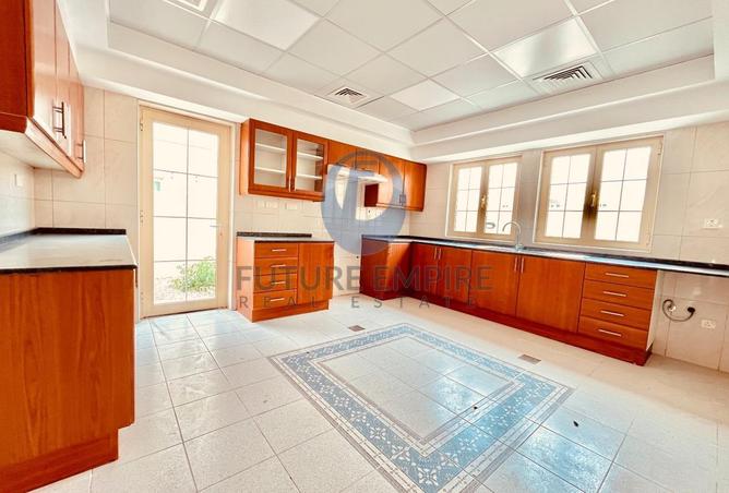 73864389 - صورة العقار 2