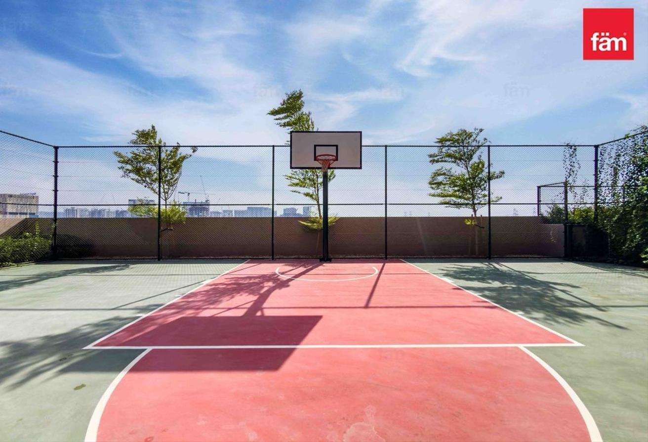 1 Bedroom | Mid Floor | Vacant | Pool View photo 12