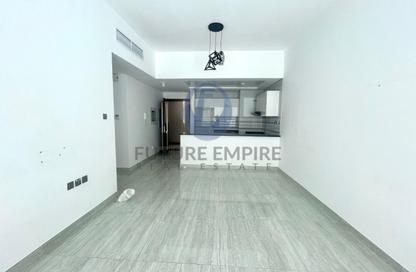 Apartment - 1 Bedroom - 1 Bathroom for rent in Central 1 Dubai 4 - Jumeirah Garden City - Al Satwa - Dubai