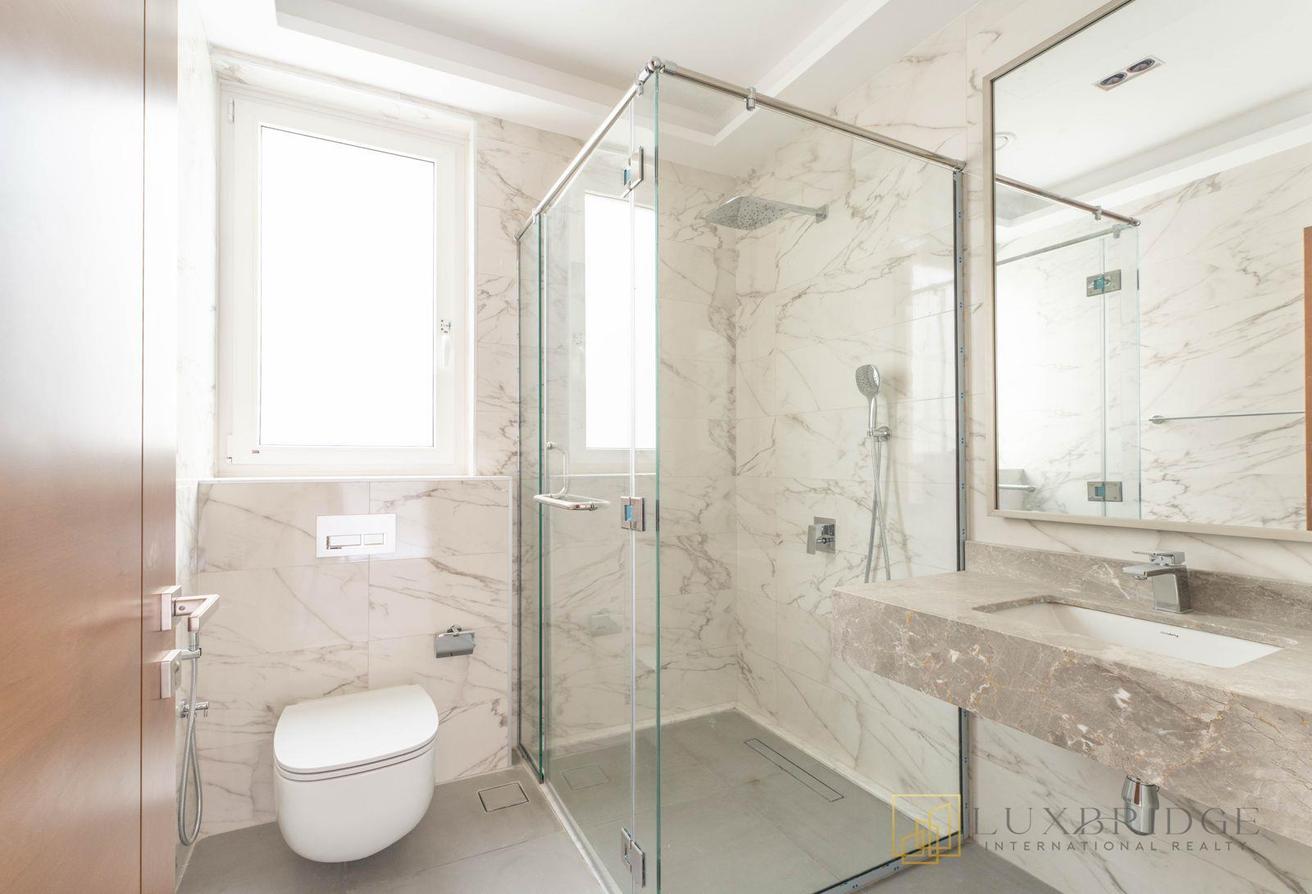 Exquisite Living | Spacious Villa | Brand New photo 8