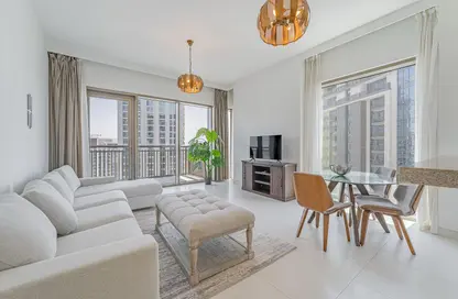 شقة - 2 غرف نوم - 2 حمامات للبيع في A كريك سايد 18 - حدائق الإمارات 1 - مرسى خور دبي - دبي