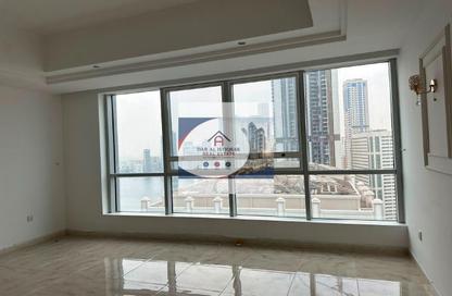 Apartment - 2 Bedrooms - 2 Bathrooms for sale in Al Majaz 3 - Al Majaz - Sharjah Apartment - 2 Bedrooms - 2 Bathrooms for sale in Al Majaz 3 - Al Majaz - Sharjah