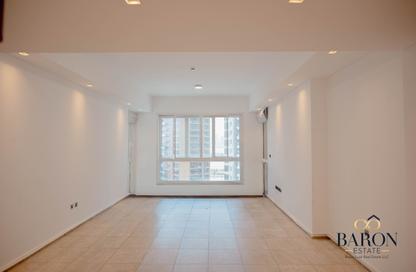 Apartment - 3 Bedrooms - 4 Bathrooms for rent in Marina Residences 6 - Marina Residences - Palm Jumeirah - Dubai