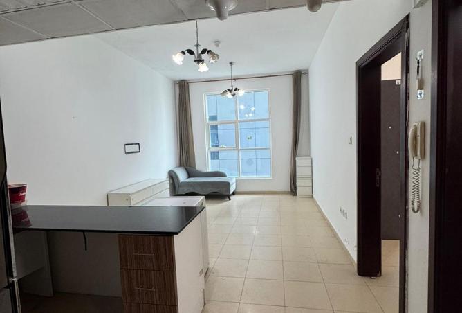 75411300 - Property Image 2