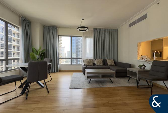 Upgraded | Furnished | Park View photo 3