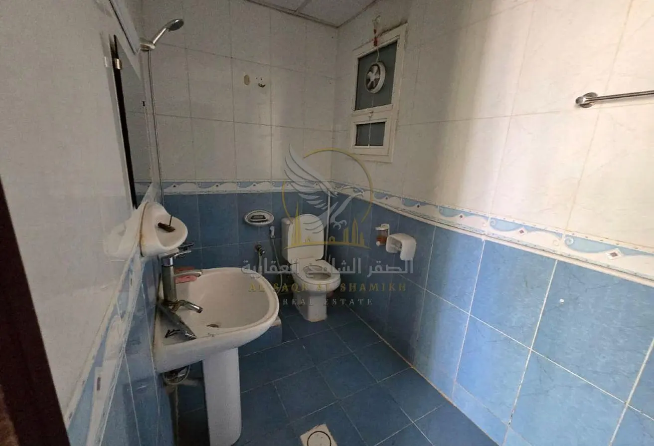 156033604 - Property Main Image