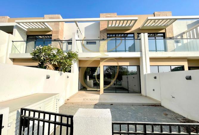 102840183 - Property Image 2