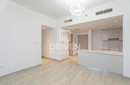 Apartment - 2 Bedrooms - 2 Bathrooms for sale in Waters Edge - Yas Island - Abu Dhabi