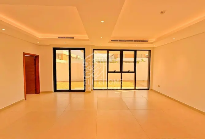 124295968 - Property Image 2