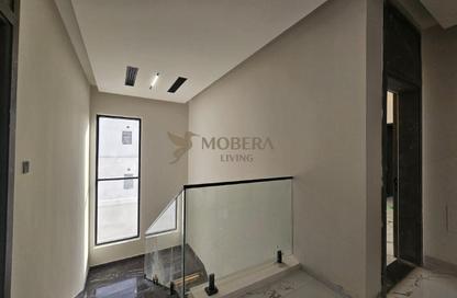 Villa - 5 Bedrooms - 7 Bathrooms for rent in Al Aweer 1 - Al Aweer - Dubai