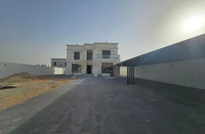 Villa - 5 Bedrooms - 7 Bathrooms for rent in Al Aweer 1 - Al Aweer - Dubai