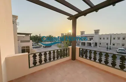 Townhouse - 3 Bedrooms - 4 Bathrooms for rent in The Townhouses at Al Hamra Village - Al Hamra Village - Ras Al Khaimah