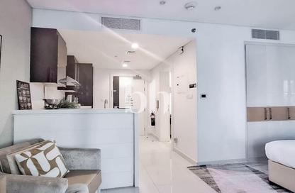 Apartment - Studio - 1 Bathroom for rent in Waters Edge - Business Bay - Dubai