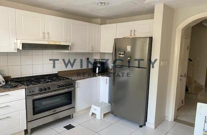 Villa - 3 Bedrooms - 2 Bathrooms for rent in Springs 15 - The Springs - Dubai