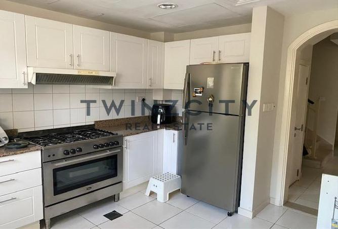 71900470 - Property Image 3