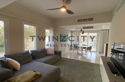 Villa - 3 Bedrooms - 2 Bathrooms for rent in Springs 15 - The Springs - Dubai