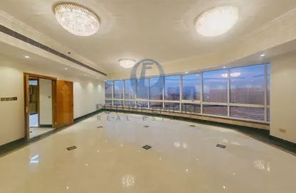 Apartment - 4 Bedrooms - 5 Bathrooms for rent in Al Salemiyah Tower - Riggat Al Buteen - Deira - Dubai