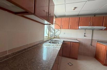 Apartment - 2 - 2 for rent in Jamal Abdul Nasser Street - Al Majaz - Sharjah