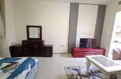 Apartment - Studio - 1 Bathroom for rent in Safia Tower - Al Majaz 3 - Al Majaz - Sharjah Apartment - Studio - 1 Bathroom for rent in Safia Tower - Al Majaz 3 - Al Majaz - Sharjah