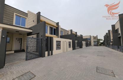 Townhouse - 3 Bedrooms - 5 Bathrooms for rent in Khuzam - Ras Al Khaimah