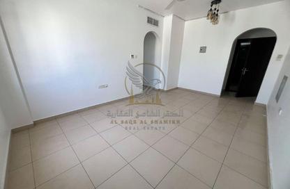 Apartment - 1 - 2 for rent in Al Qulaya'ah - Al Sharq - Sharjah Apartment - 1 - 2 for rent in Al Qulaya'ah - Al Sharq - Sharjah