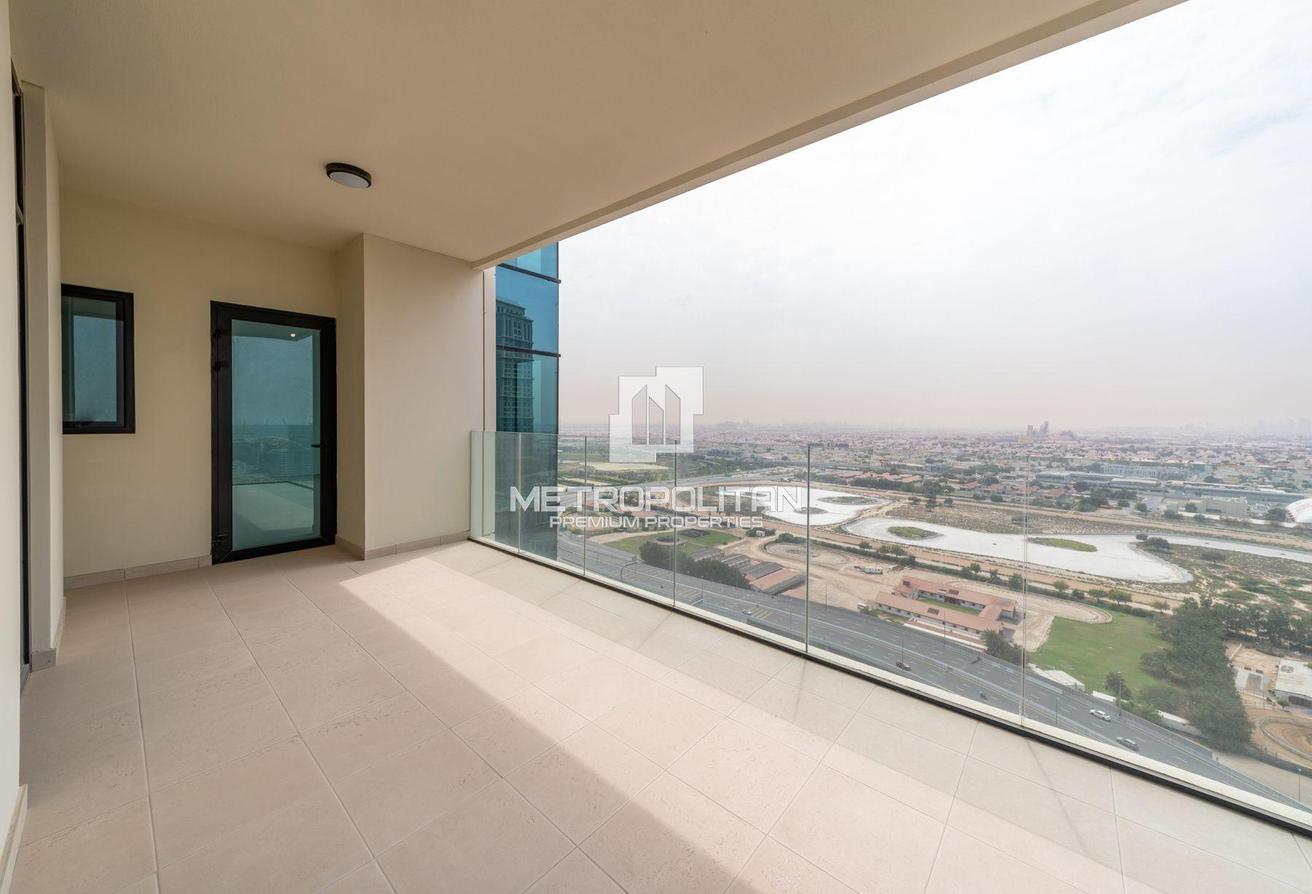 Modern 3BR | Urban Oasis | Prime Location photo 18