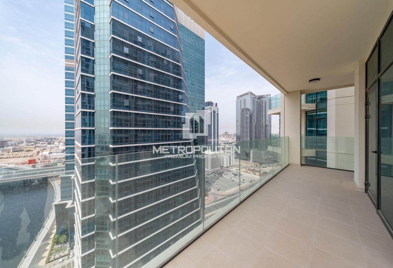 Modern 3BR | Urban Oasis | Prime Location photo 19
