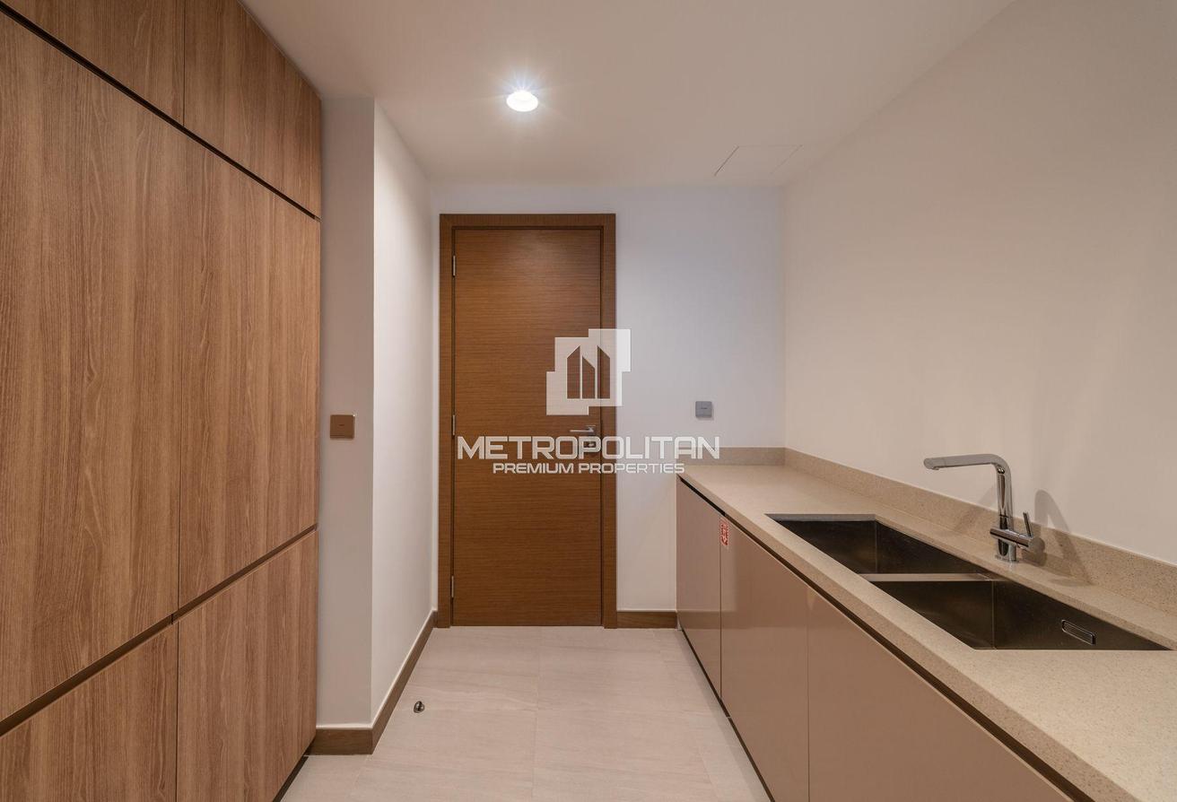 Modern 3BR | Urban Oasis | Prime Location photo 22