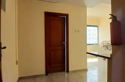 شقة - 1 حمام للايجار في المجاز 1 - المجاز - الشارقة